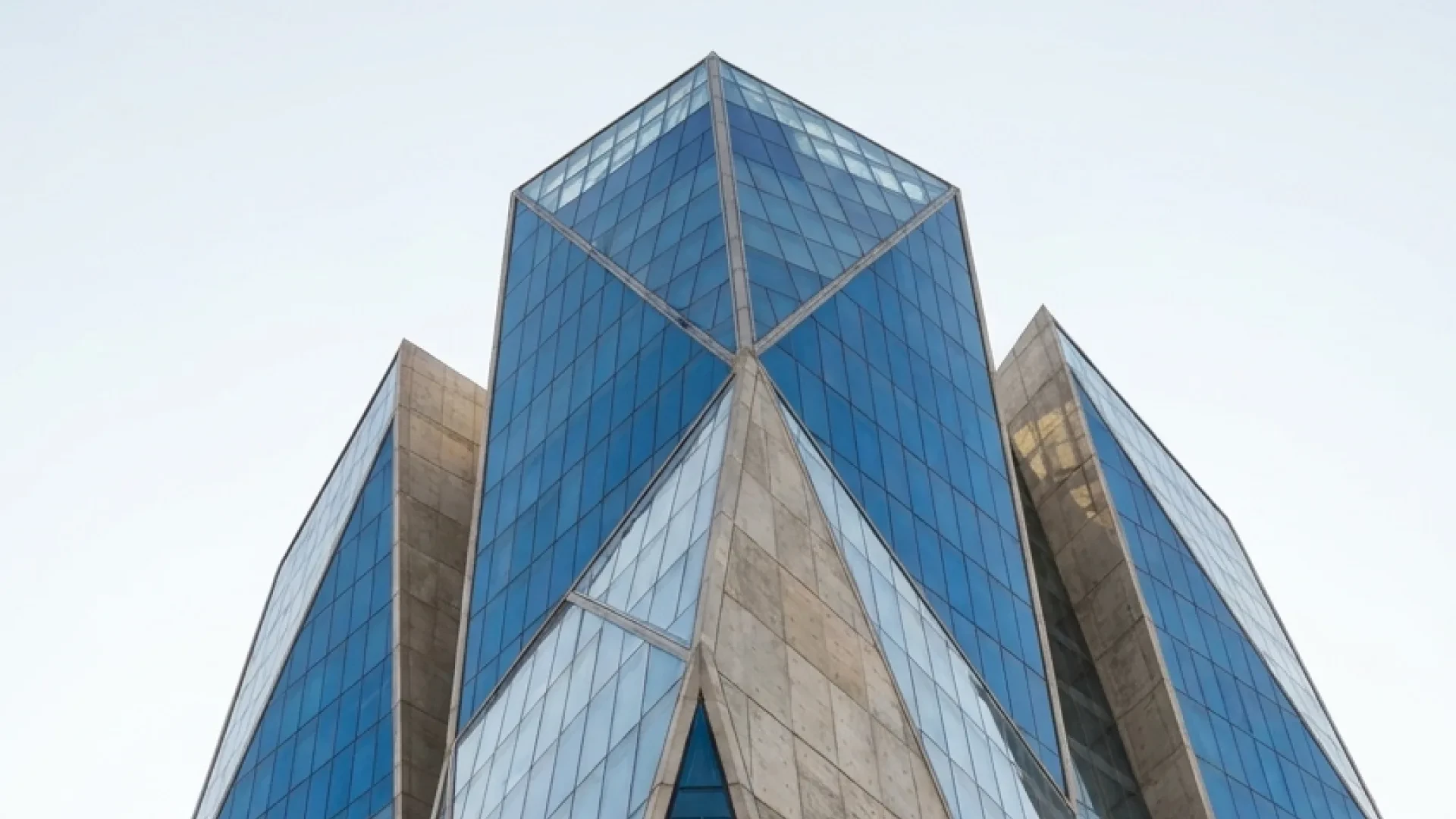 Camera view — the tower's crown from below